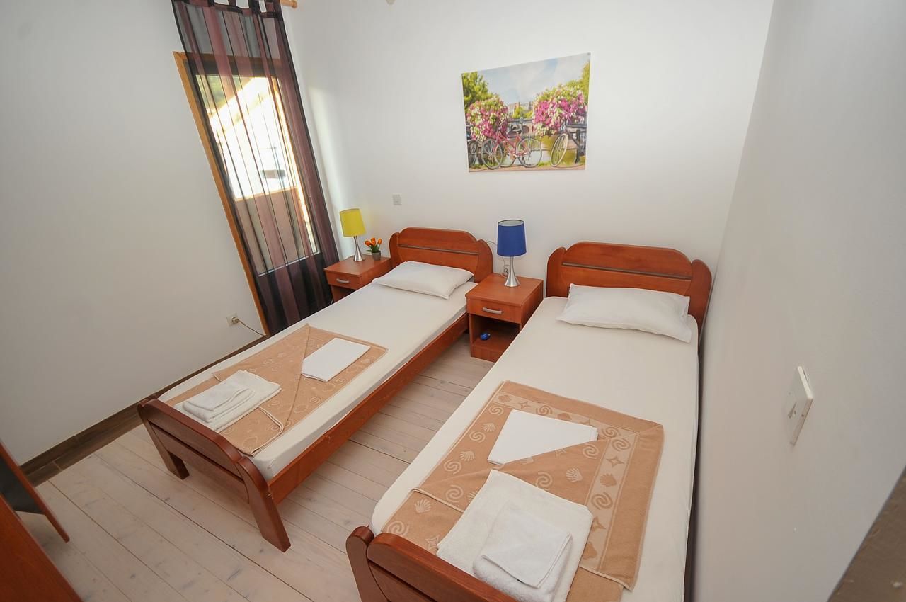 Апартаменты Apartmani Melina Добра-Вода