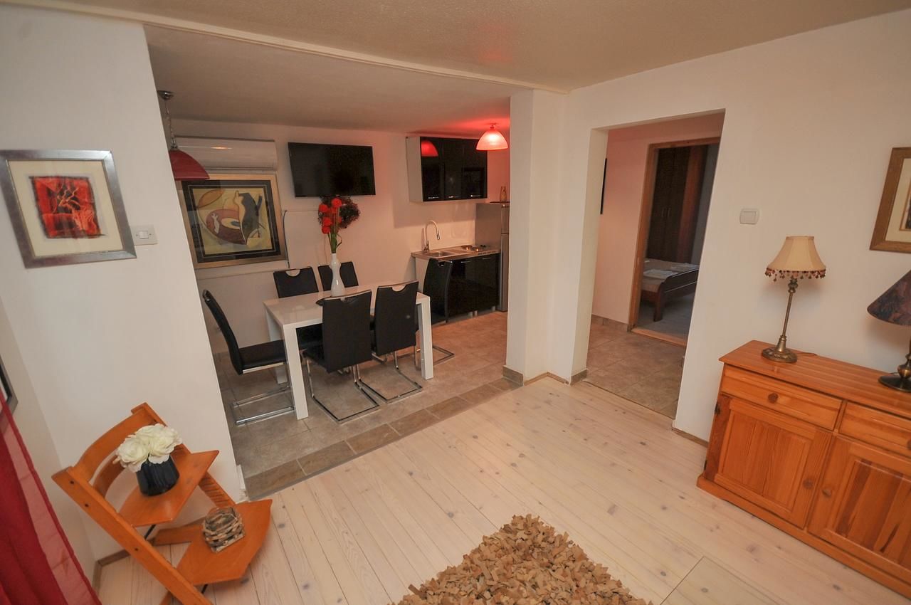 Апартаменты Apartmani Melina Добра-Вода-40