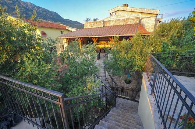 Апартаменты Apartmani Melina Добра-Вода-8